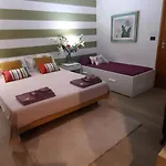 Pensión Gardenia Free Parking 3*